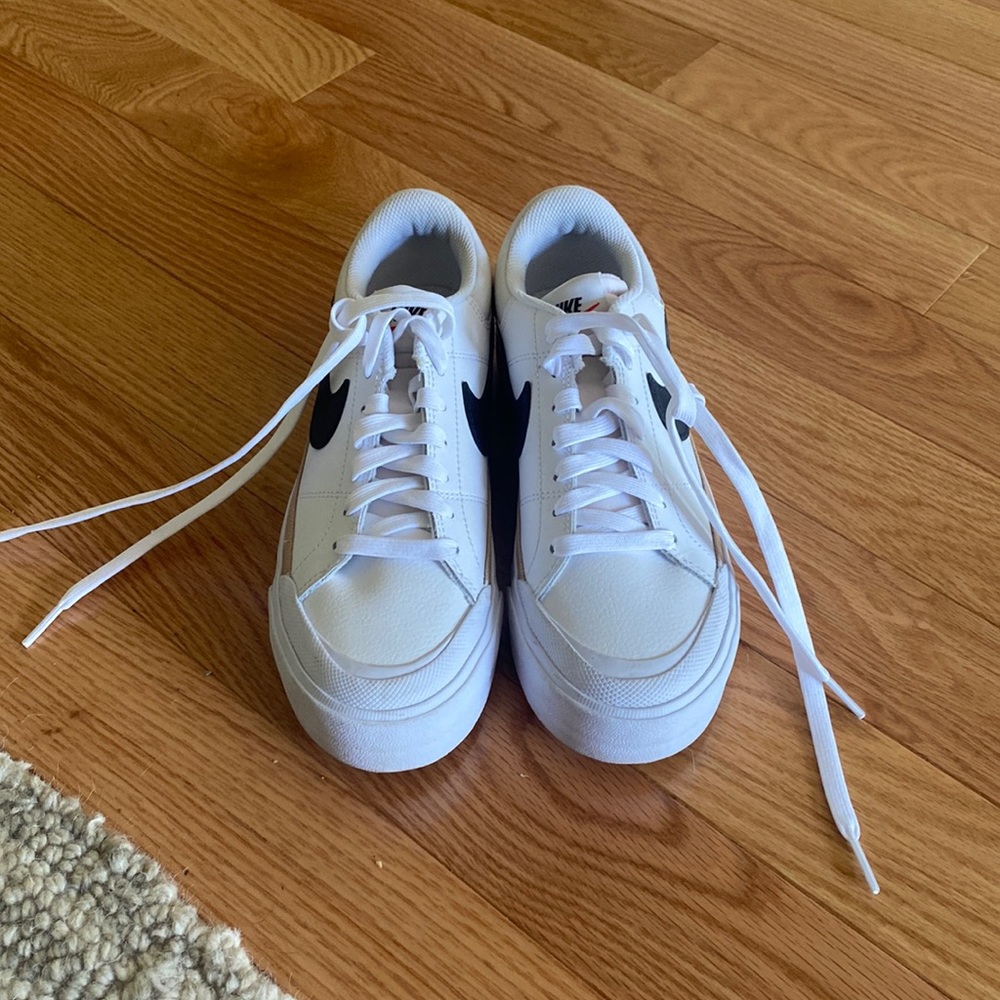 Nike Women’s Court Legacy Lift Sneakers